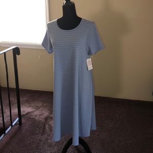 Lularoe medium Carly